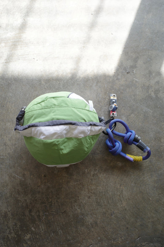 nag nag Ball Bag