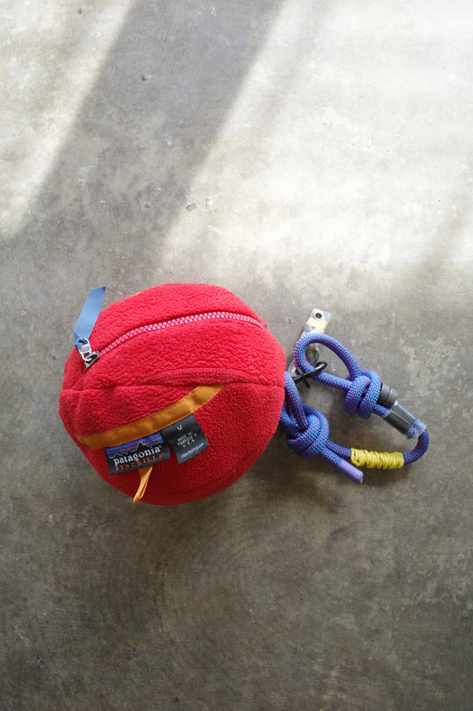 nag nag Ball Bag