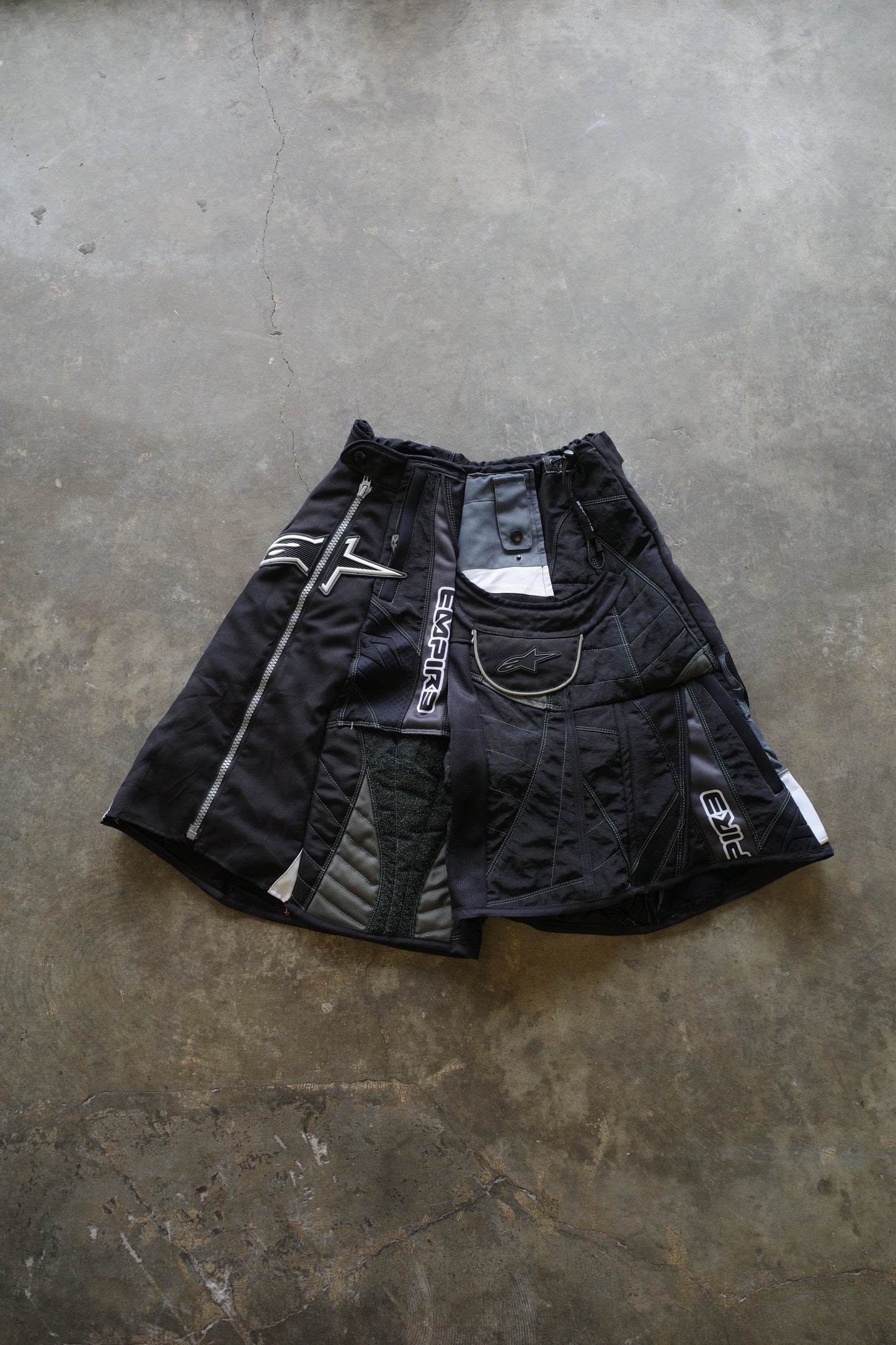 nag nag Baggy Shorts (32)/made from vintage alpinestars racing pants