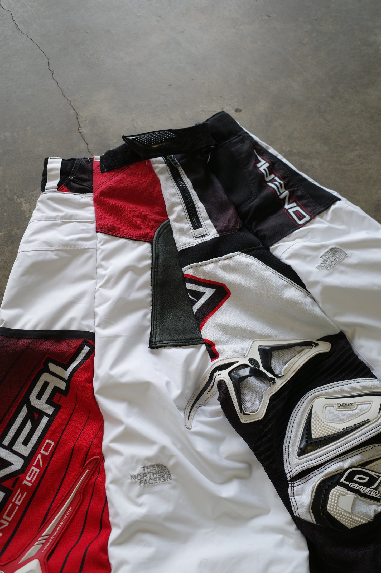 nag nag Baggy Shorts (30)/made from vintage ONEAL motorcycle racing pants and Leather trim