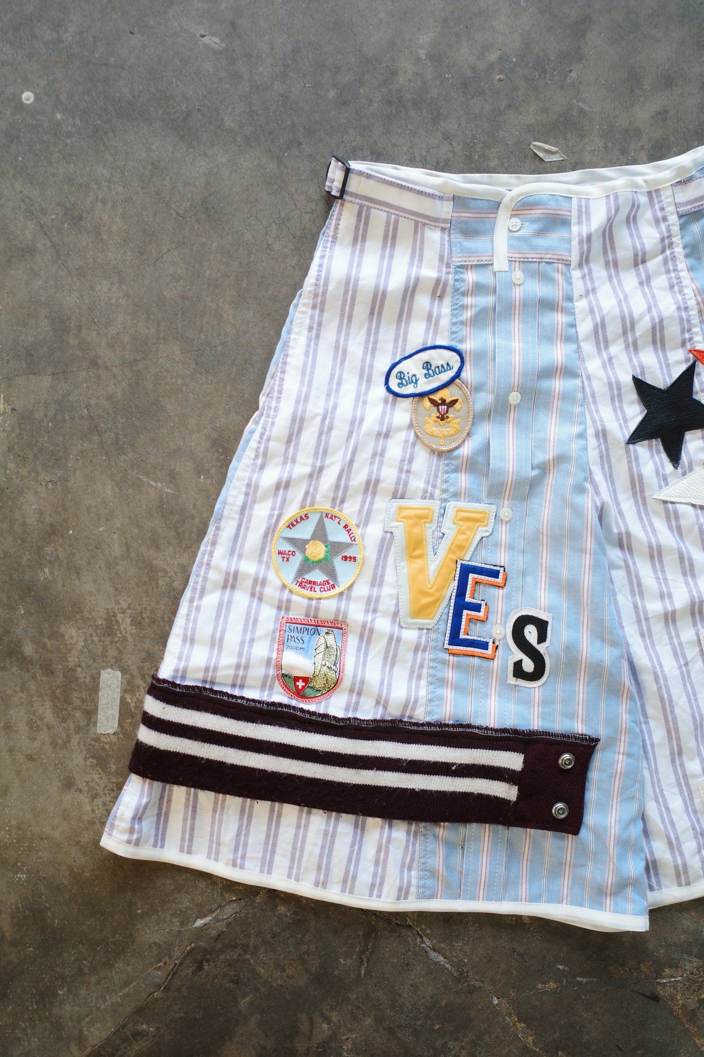 BAGGY SHORTS (32) SBS9