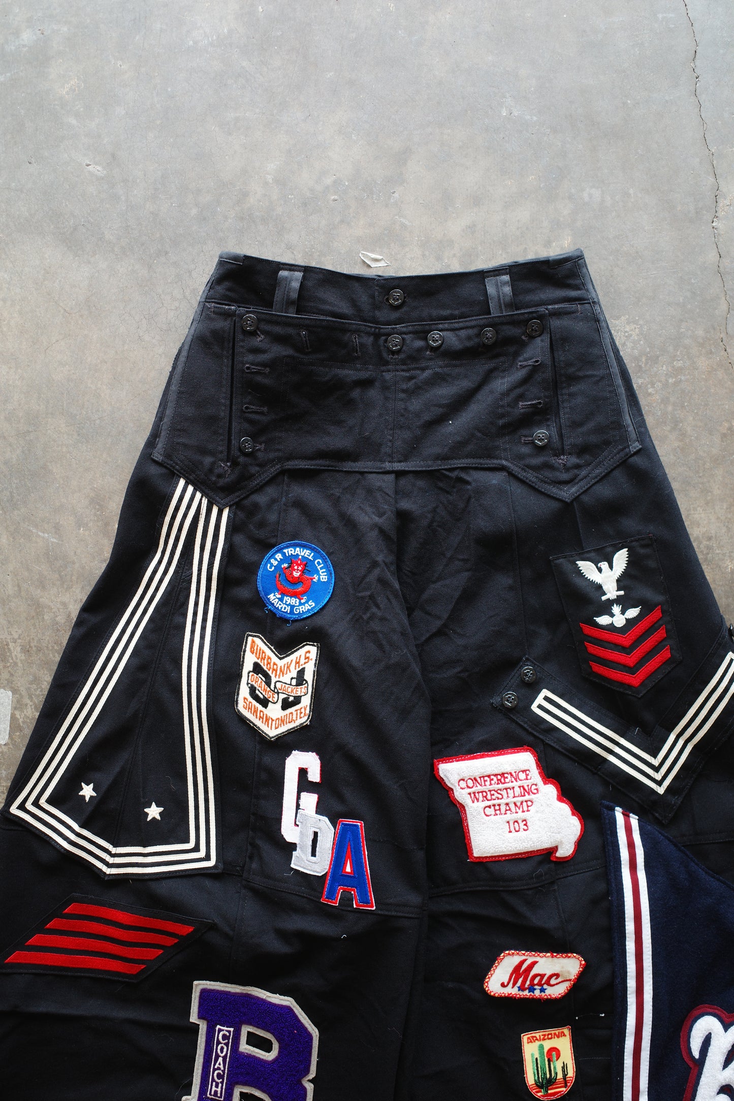 Wide Legged Patched Pants(W32-L) / PWL10