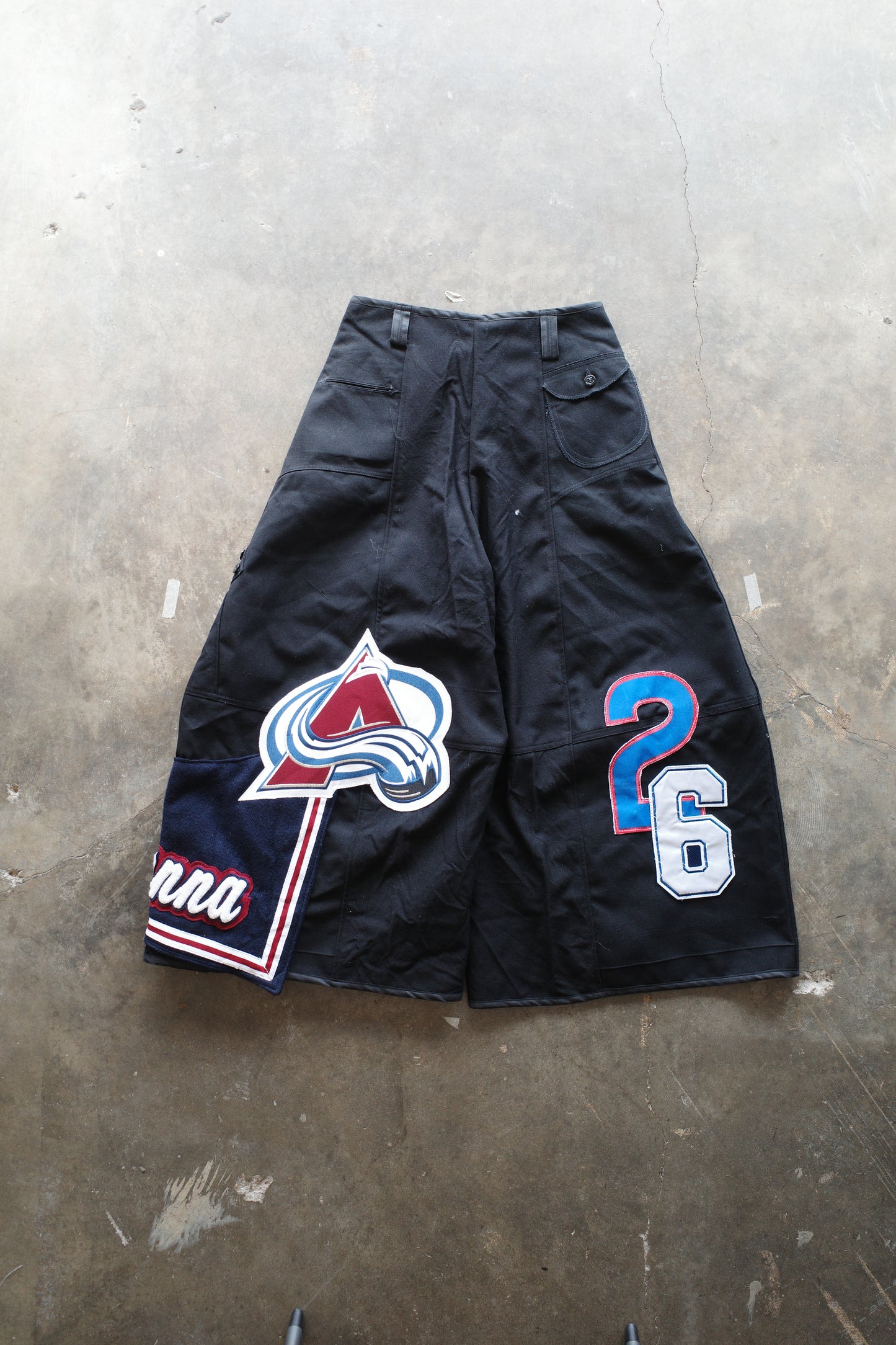 Wide Legged Patched Pants(W32-L) / PWL10