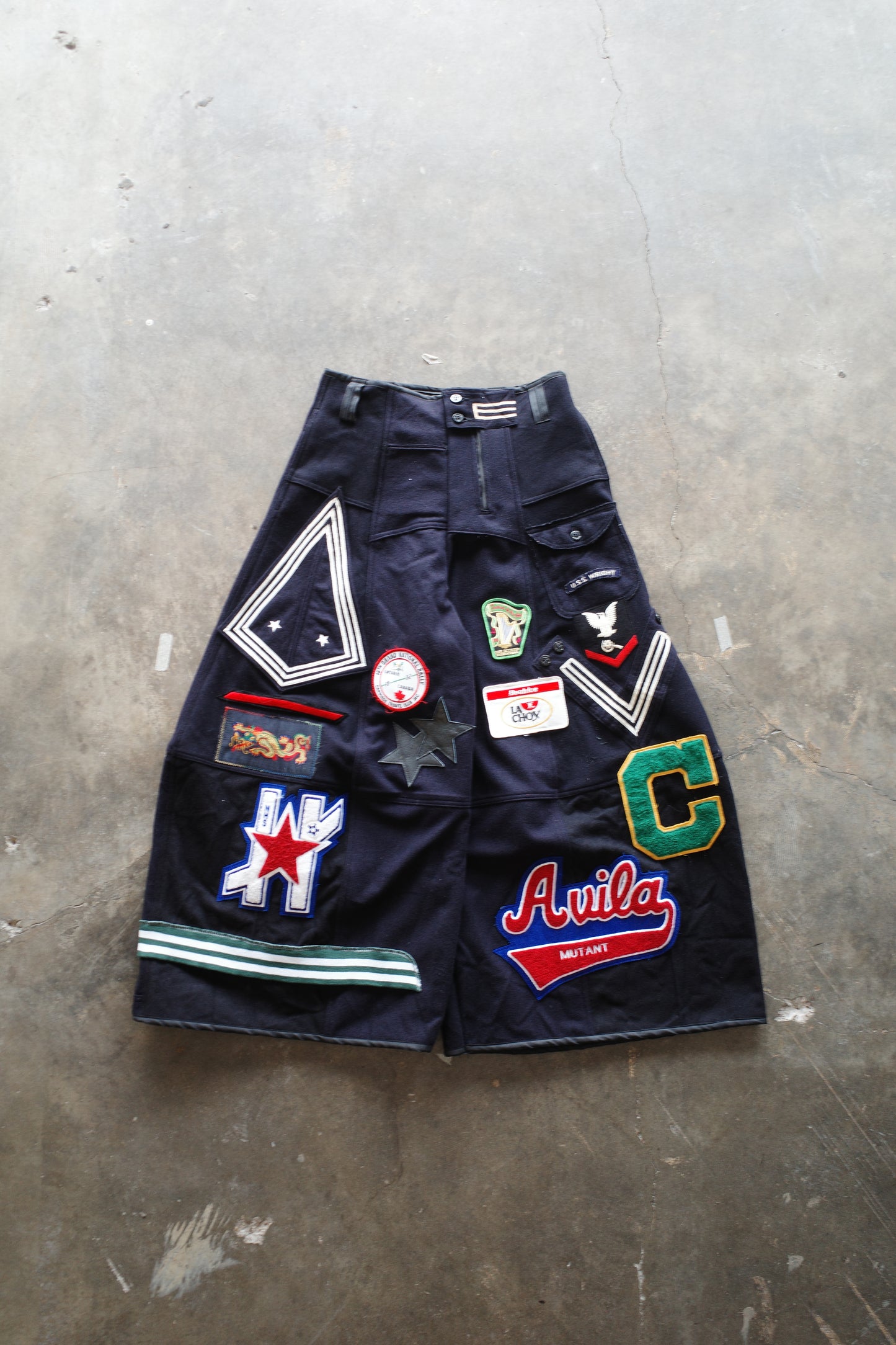 Wide Legged Patched Pants(W32-L) / PWL11